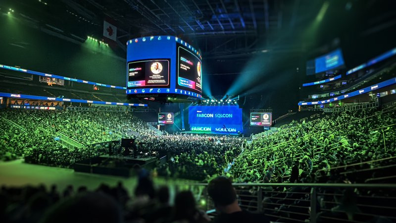 inside_image_02